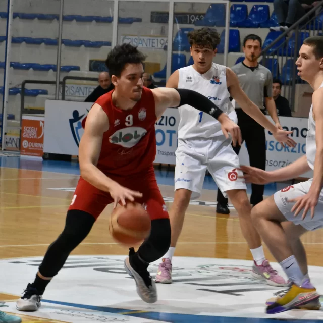 Caio Palmieri Seif - Basketball Player - Small Forward - Photo 07 - Mar-04-2023