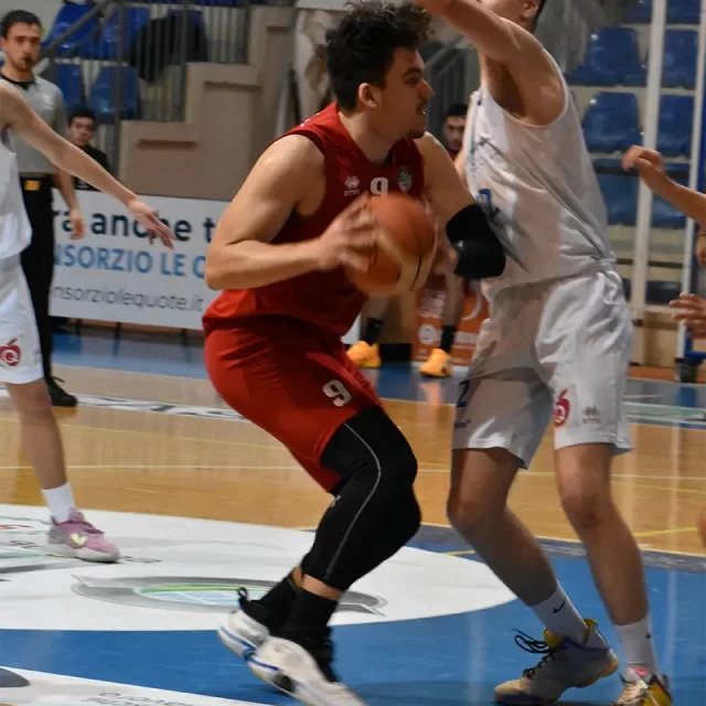 Caio Palmieri Seif - Basketball Player - Small Forward - Photo 08 - Mar-04-2023
