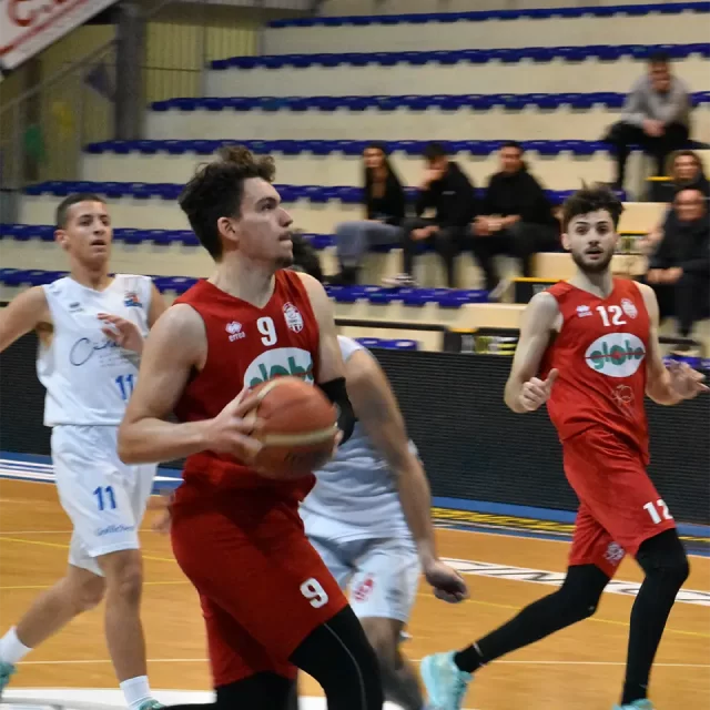 Caio Palmieri Seif - Basketball Player - Small Forward - Photo 23 - Mar-04-2023